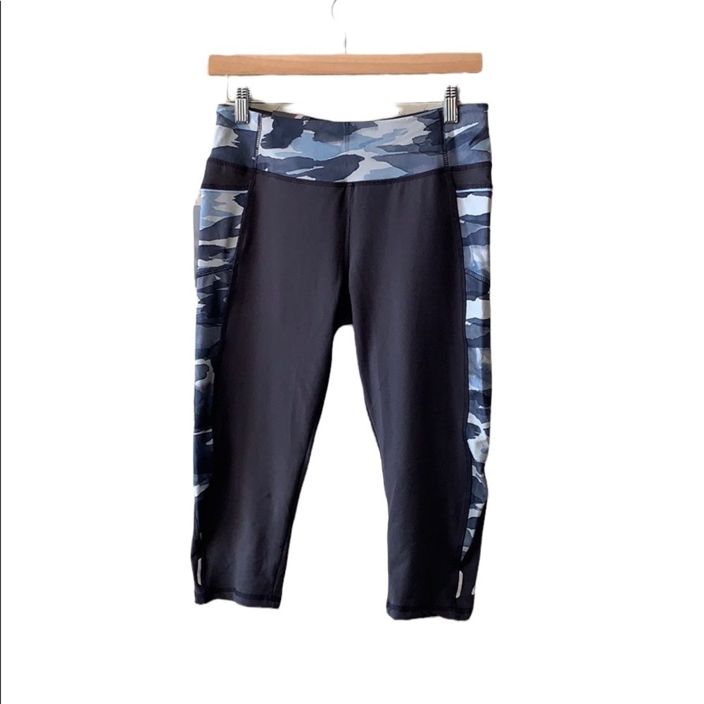 Marika tek  Performance Fitted Capri